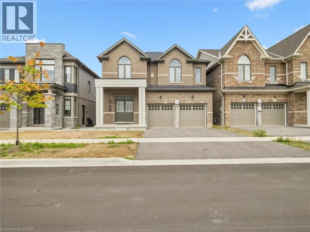 House for rent: 6 Bannister Road, Barrie, Ontario L9J 0L4