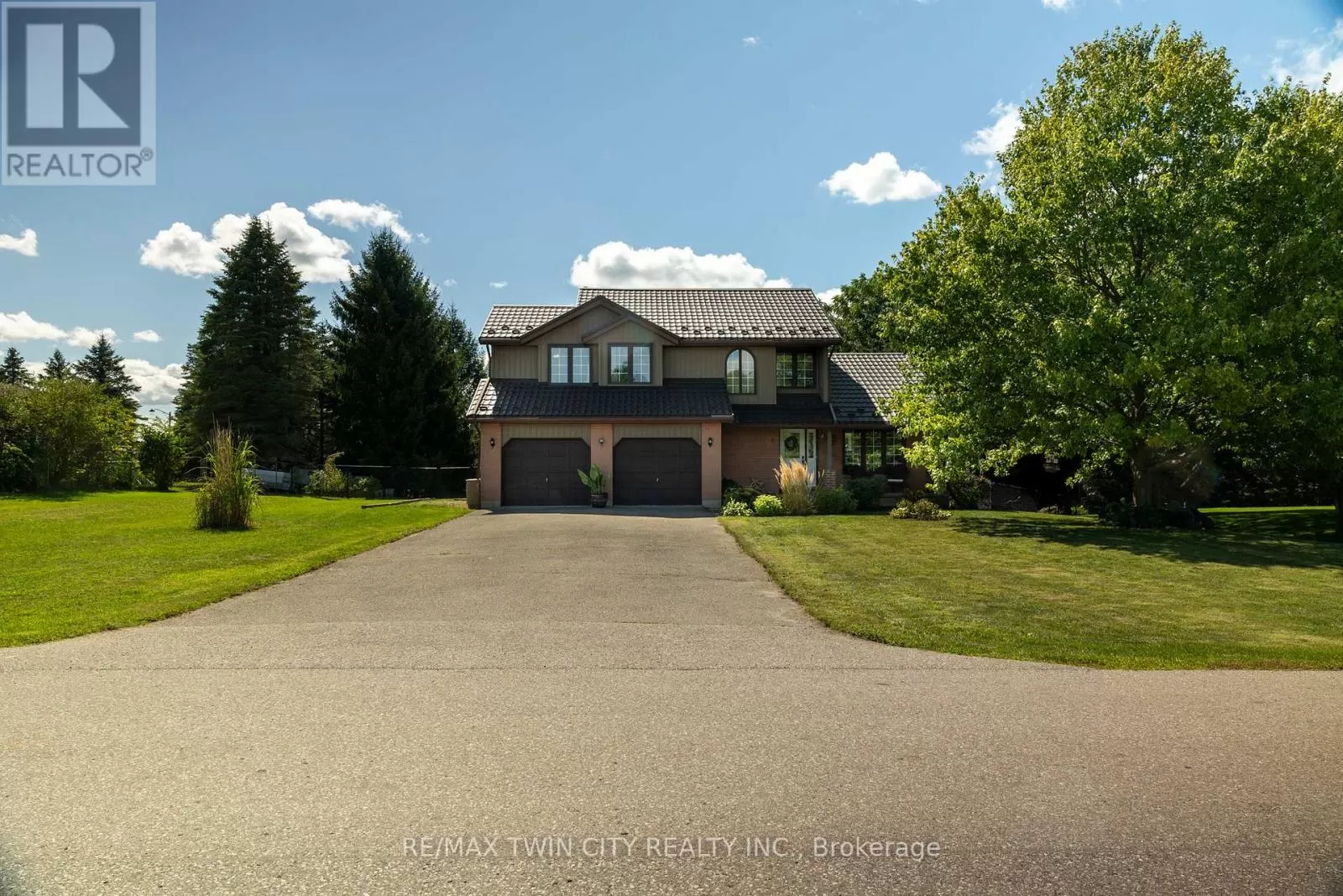 House for rent: 6 Bannister Street, Brant, Ontario N0E 1L0