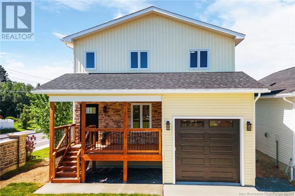 House for rent: 6 Briar Brook Place, Fredericton, New Brunswick E3A 3N1