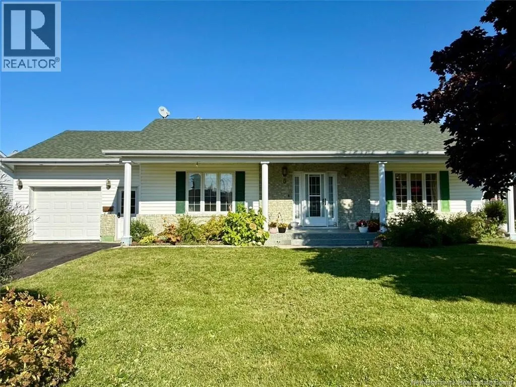 House for rent: 6 Brook Terrace Street, Campbellton, New Brunswick E3N 3T3