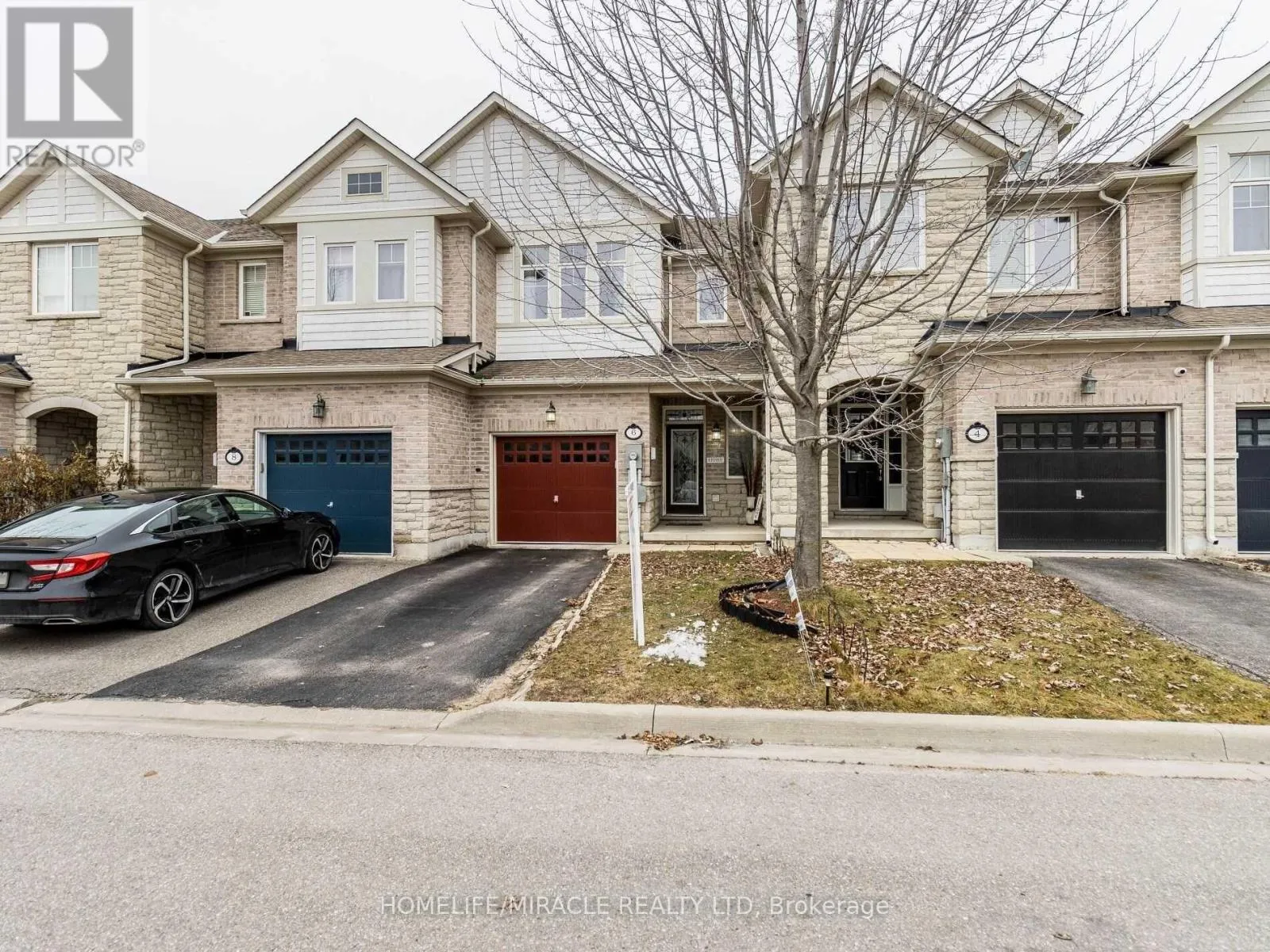 Row / Townhouse for rent: 6 Cedarcrest Street, Caledon, Ontario L7C 3M8