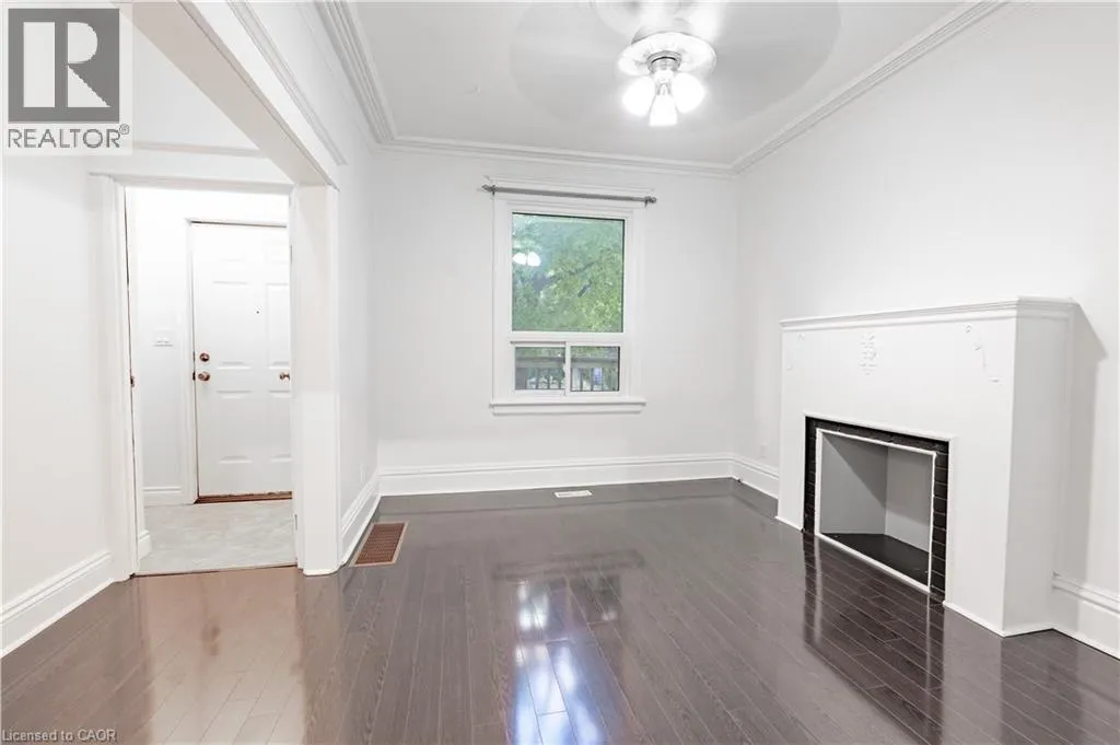 House for rent: 6 East 32nd Street, Hamilton, Ontario L8V 3R6