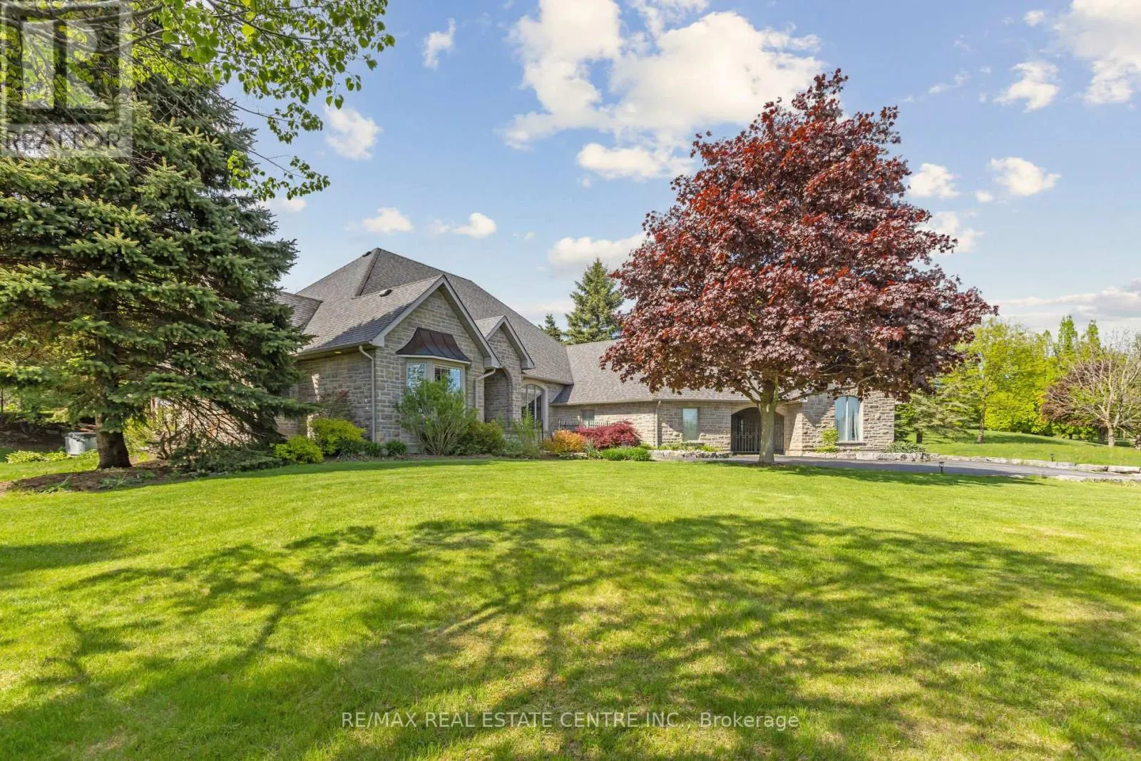 House for rent: 6 Fox Run Road, Puslinch, Ontario N1H 6H9