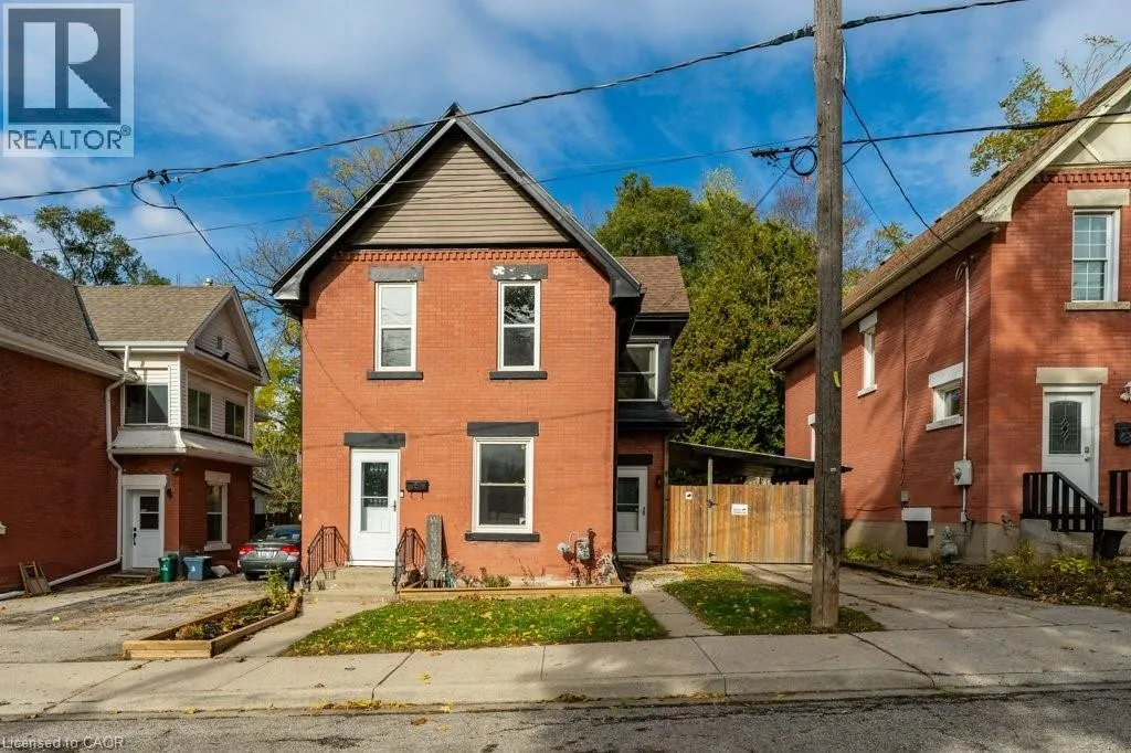 House for rent: 6 Glanville Avenue, Brantford, Ontario N3S 2Y7