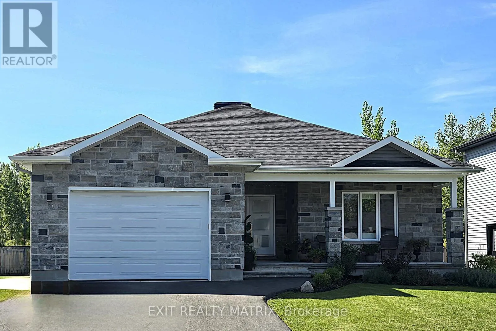 House for rent: 6 Glenco Road, South Stormont, Ontario K0C 2A0