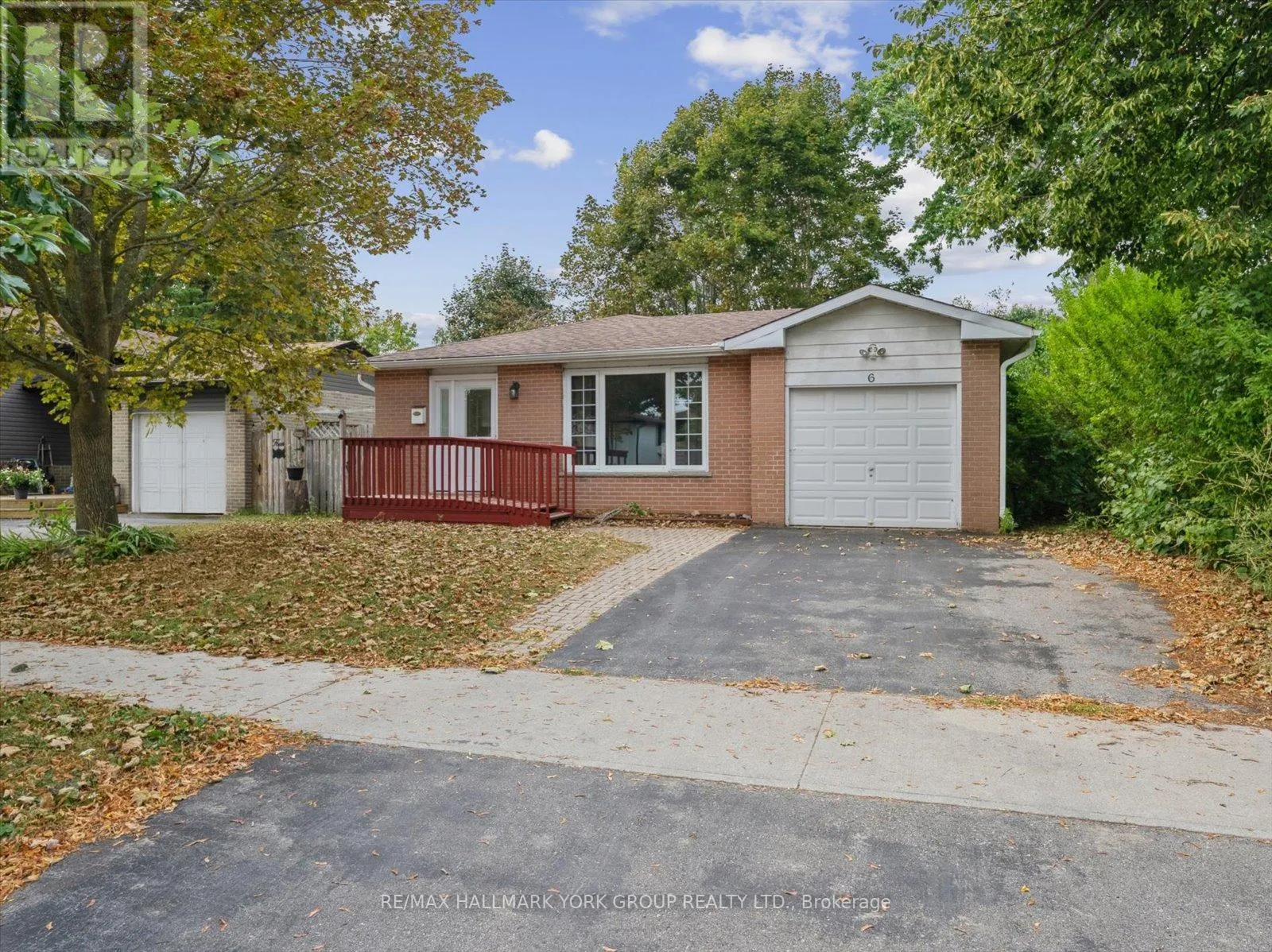 House for rent: 6 Glenecho Drive, Barrie, Ontario L4M 4J3