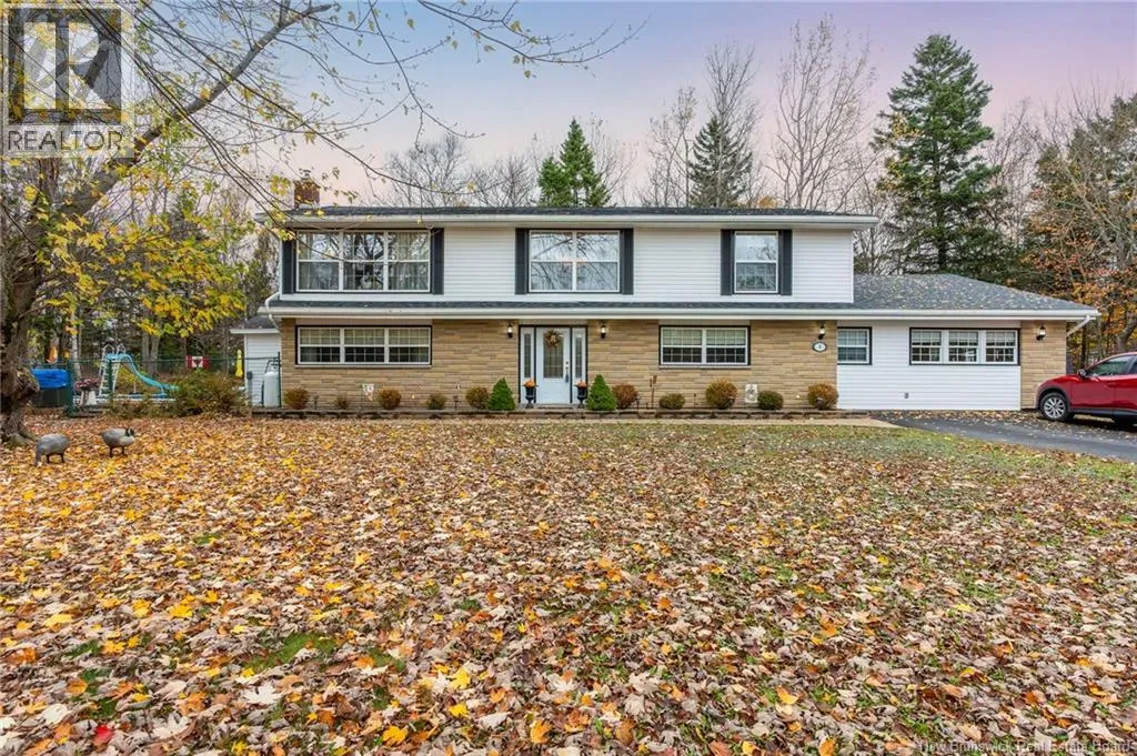 6 Lori Court, Rothesay, New Brunswick E2E 2J5