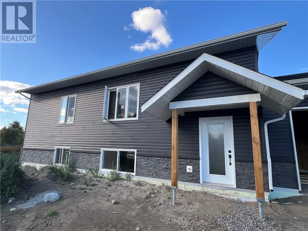 House for rent: 6 Parkview, St. Charles, Ontario P0M 2W0