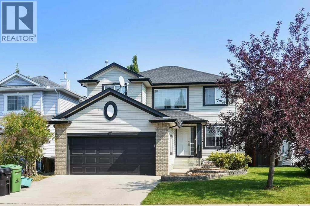 House for rent: 6 Royal Birkdale Court Nw, Calgary, Alberta T3G 5R5