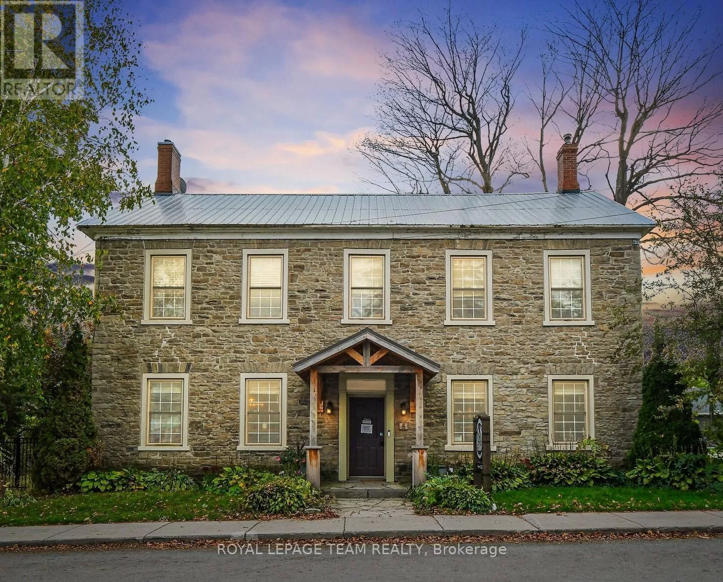 House for rent: 6 Spencer Street S, Edwardsburgh/Cardinal, Ontario K0E 1X0