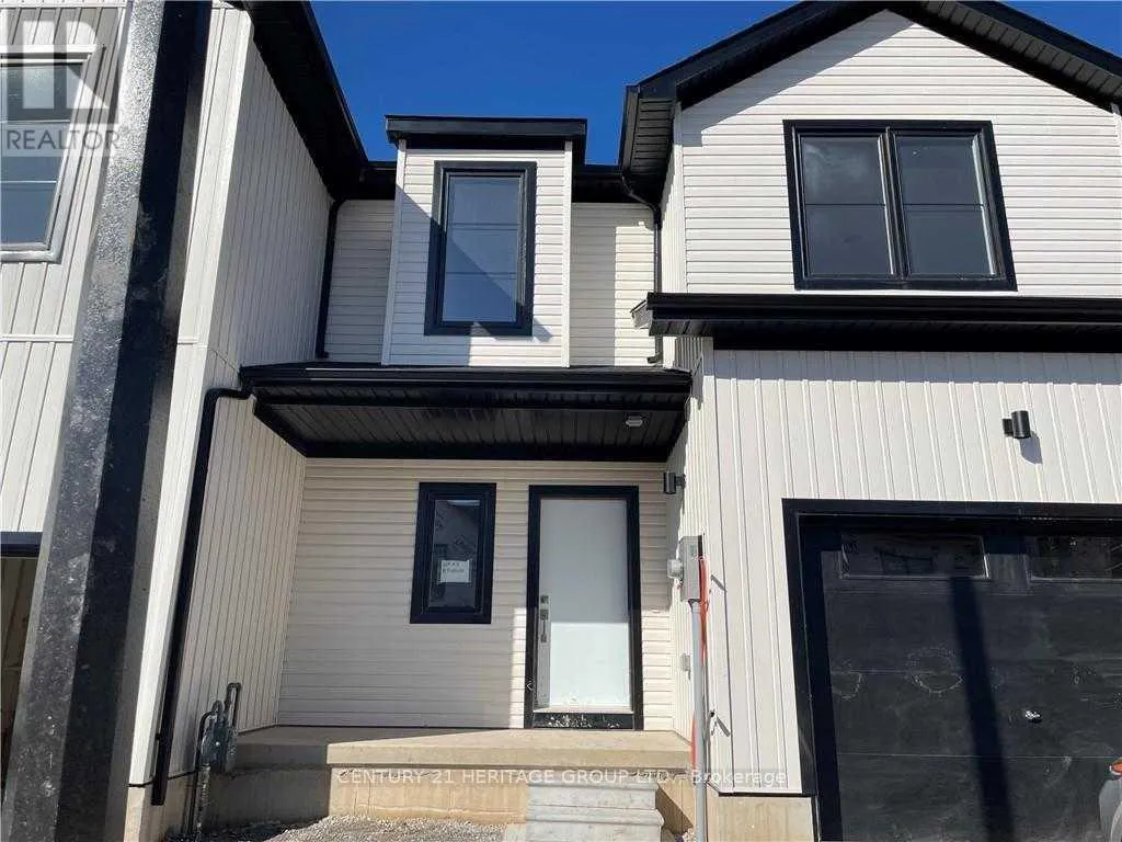 Row / Townhouse for rent: 6 Trailside Drive, Haldimand, Ontario N0A 1S0