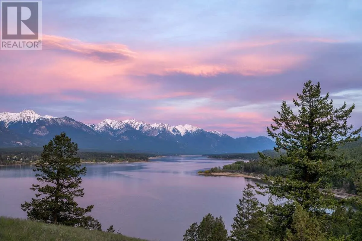 Other for rent: 6 Westside Road, Invermere, British Columbia V0A 1K4