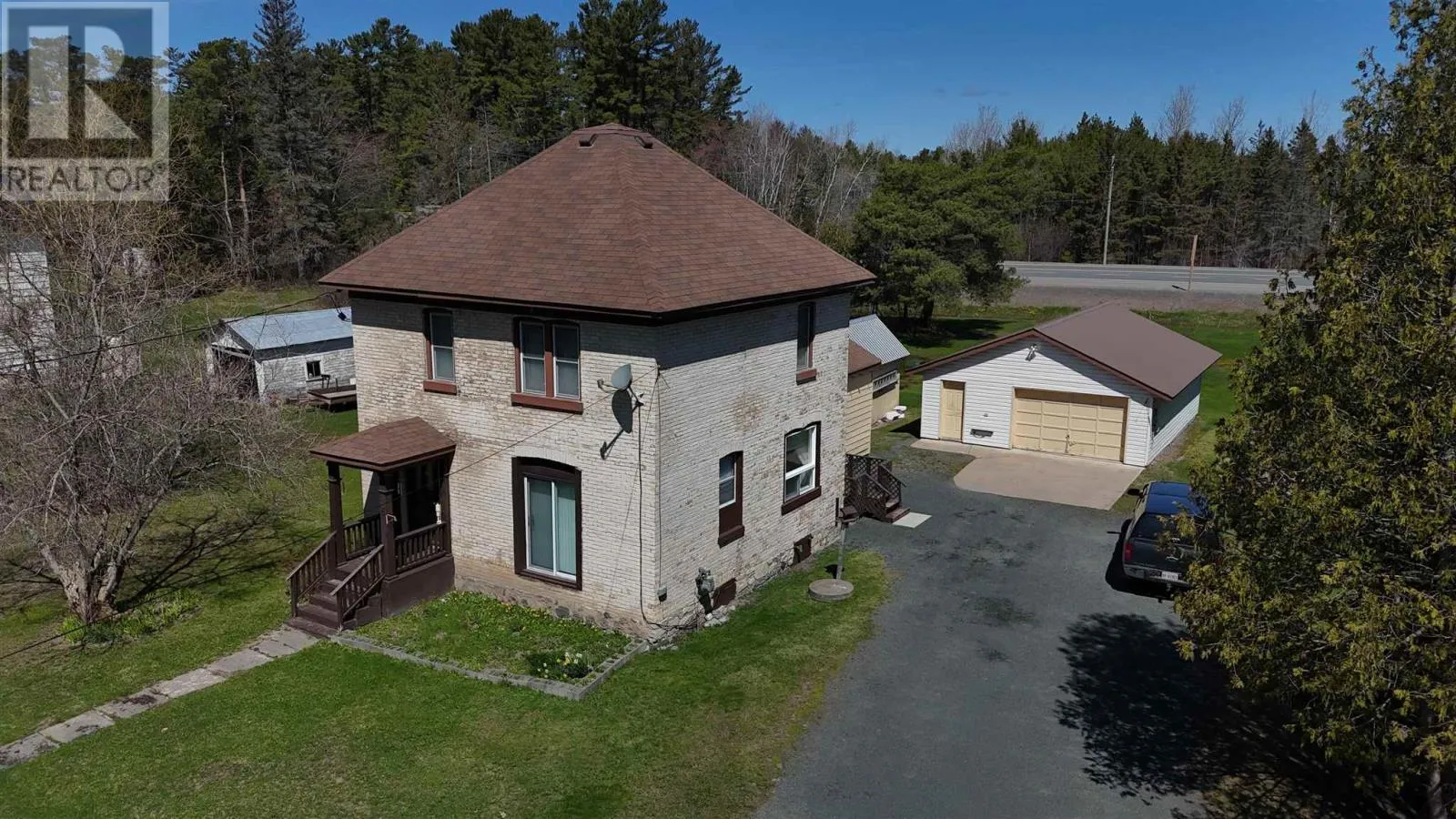 6 Williams St, Bruce Mines, Ontario P0R 1C0