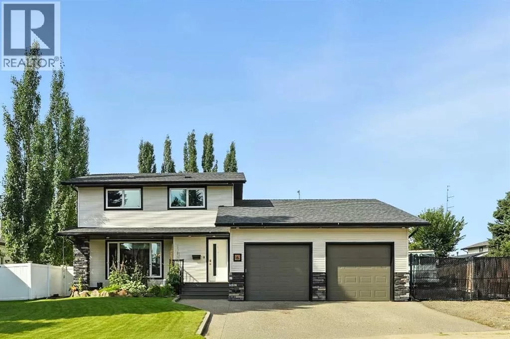 House for rent: 6 Wiltshire Place, Red Deer, Alberta T4N 6B7