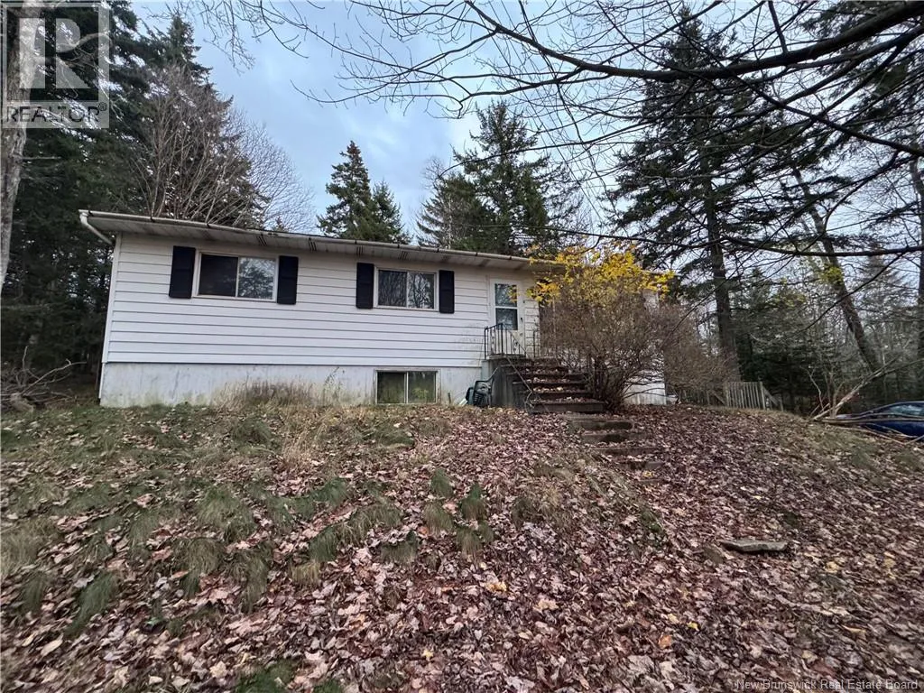 6 Wynn Street, Rothesay, New Brunswick E2E 2B4