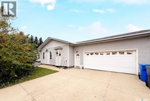 House for rent: 60 Banks Crescent, Kamsack, Saskatchewan S0A 1S0