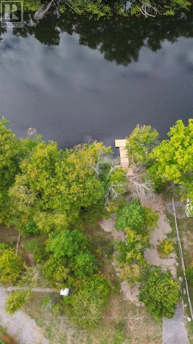 60 Birch Lane, Tweed), Ontario K0K 3J0