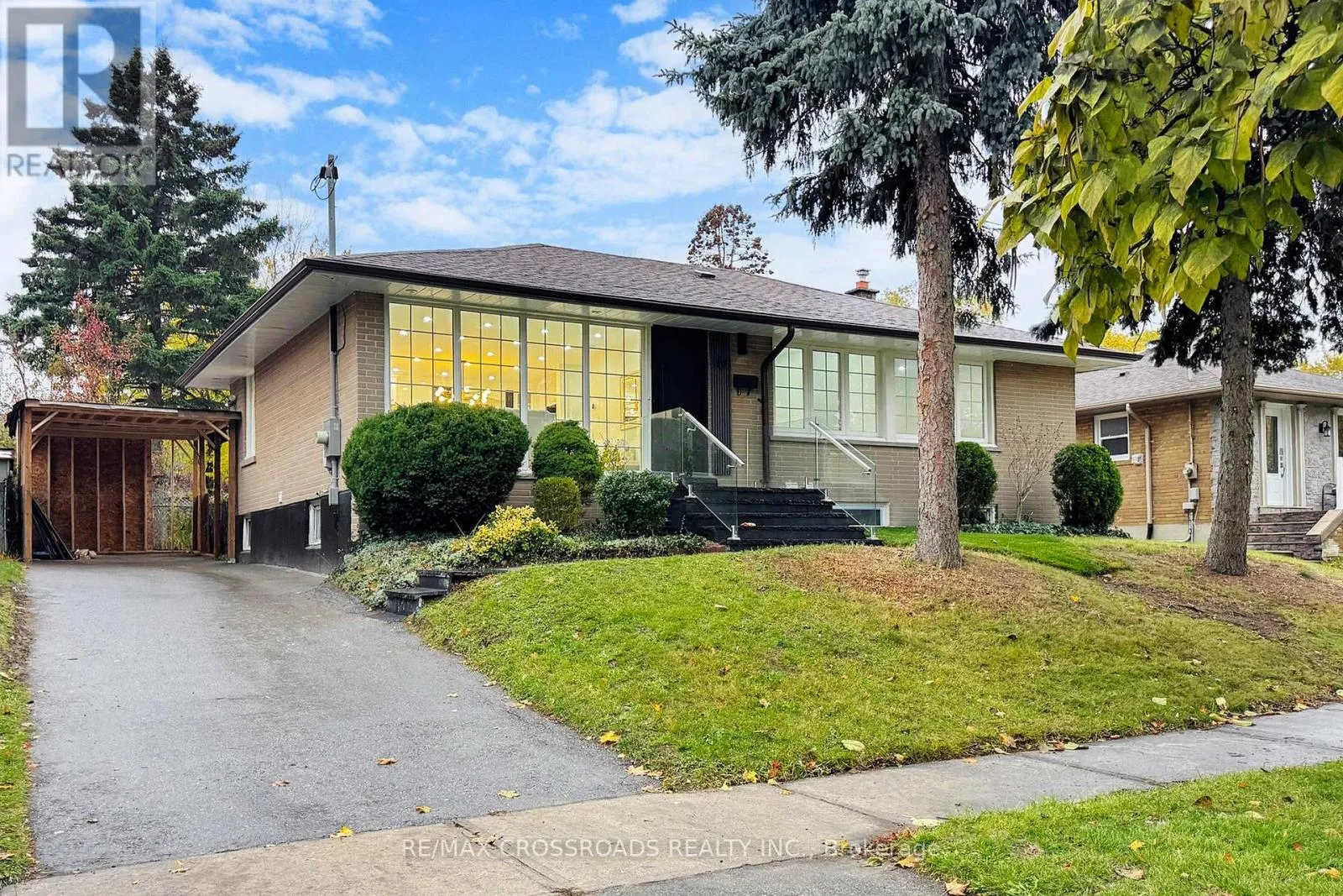 House for rent: 60 Droxford Avenue, Toronto, Ontario M1R 1K4