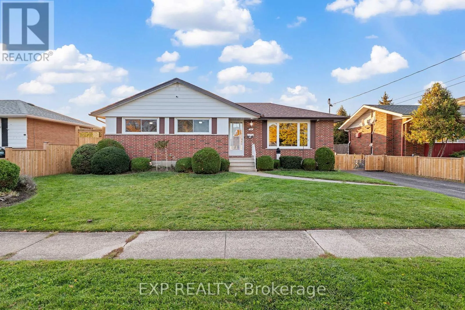 House for rent: 60 Grange Avenue, Welland, Ontario L3B 1G7