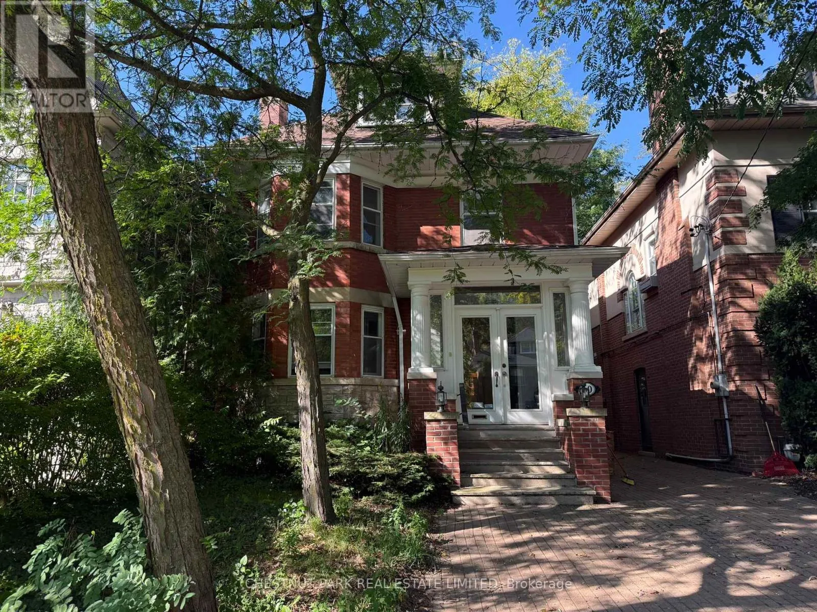 House for rent: 60 Heath Street W, Toronto, Ontario M4V 1T4