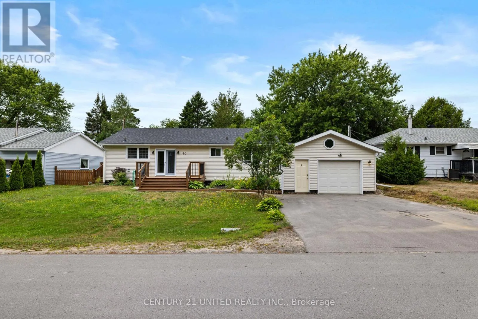 House for rent: 60 Hemlock Street, Highlands East, Ontario K0L 1M0