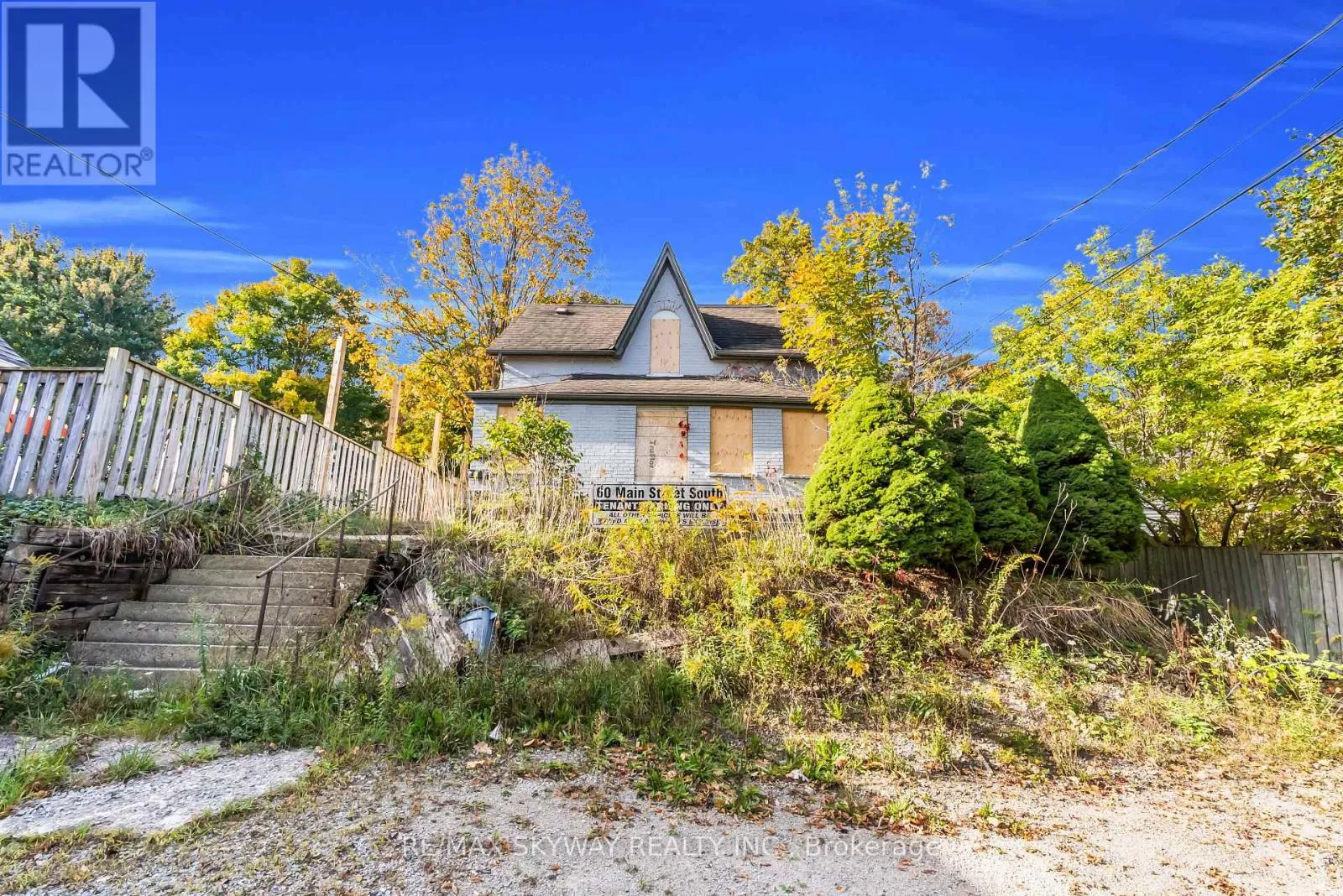 Multi-Family for rent: 60 Main Street S, Halton Hills, Ontario L7J 1X5