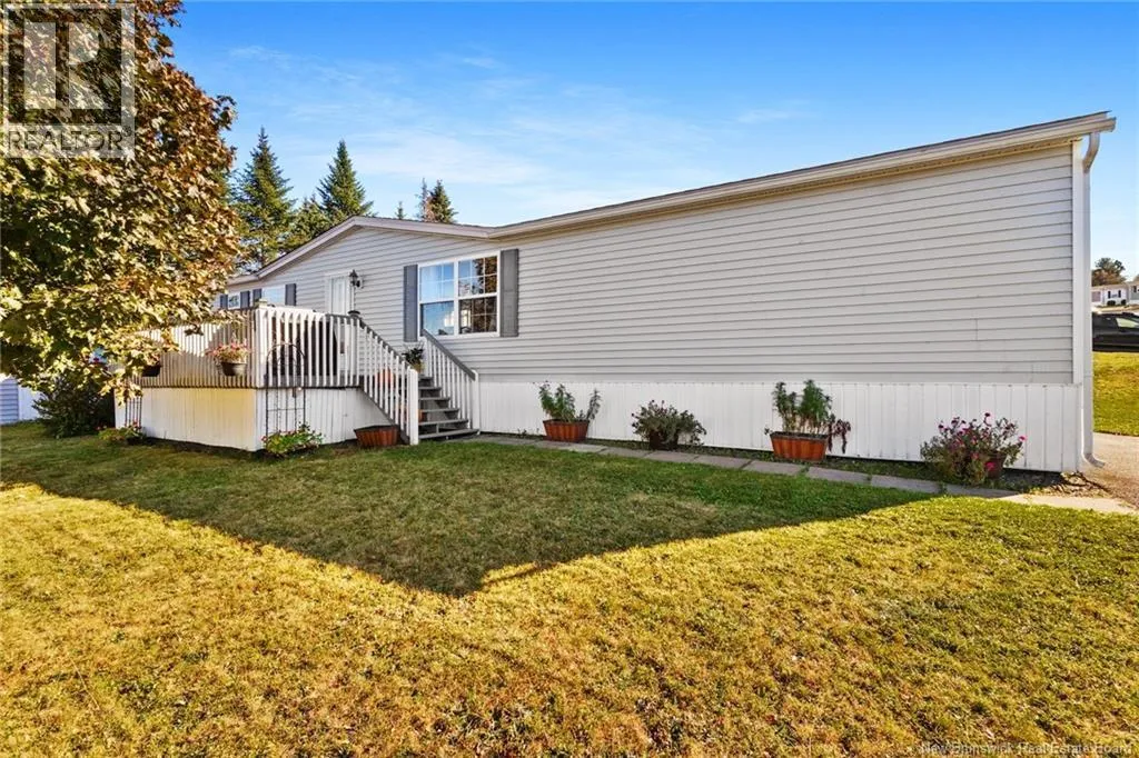 House for rent: 60 Sherrys Lane, Fredericton, New Brunswick E3C 1L8