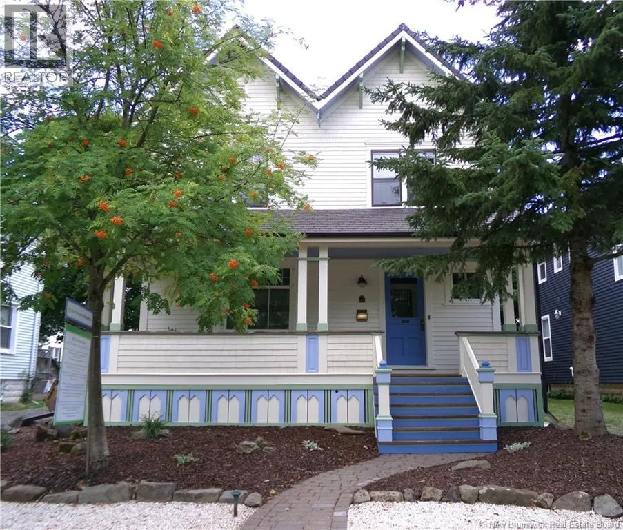 60 Williams Street, Moncton, New Brunswick E1C 2G5