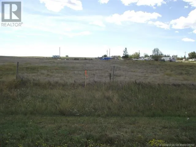 600 Ellice Avenue, Rural Cypress County, Alberta T1B 2N0