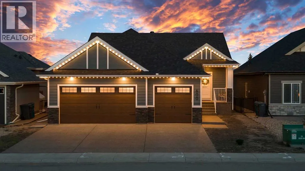 House for rent: 600 Muirfield Crescent, Lyalta, Alberta T0J 1Y1