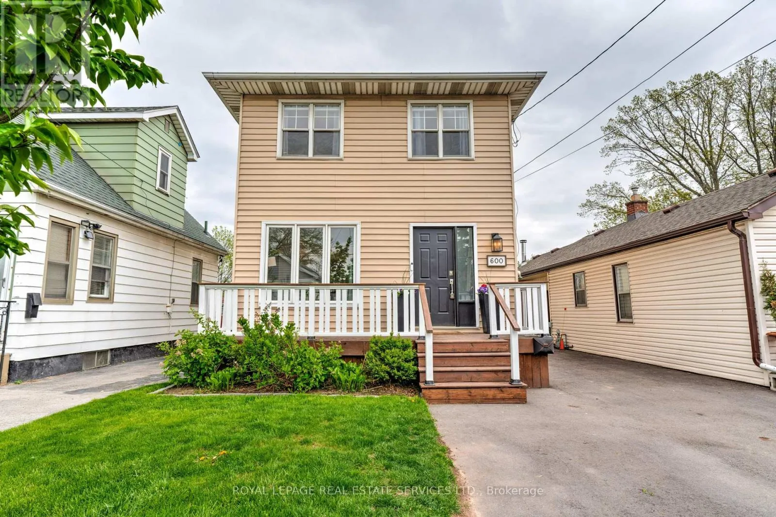 House for rent: 600 Quebec Street, Hamilton, Ontario L8H 6V4