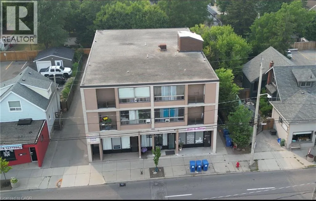 600 Upper Wellington Street, Hamilton, Ontario L9A 3P9