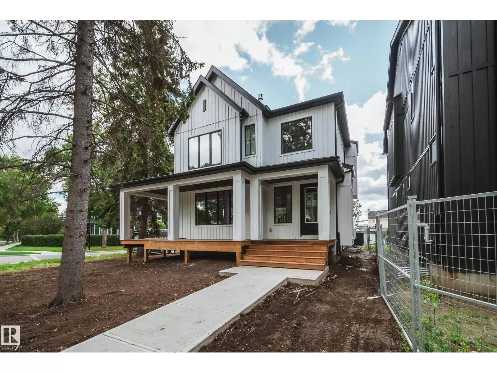 House for rent: 6003 111 Av Nw, Edmonton, Alberta T5W 0L1