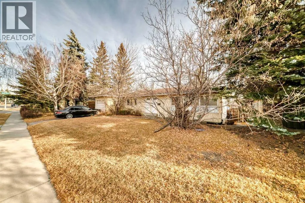 House for rent: 6008 Elbow Drive Sw, Calgary, Alberta T2V 1J3