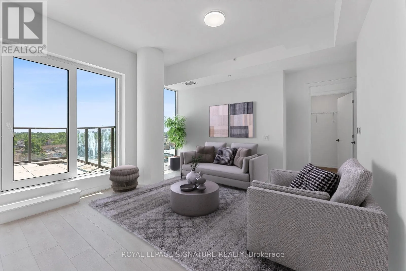 Apartment for rent: 601 - 10 Graphophone Grove, Toronto, Ontario M6H 0E5