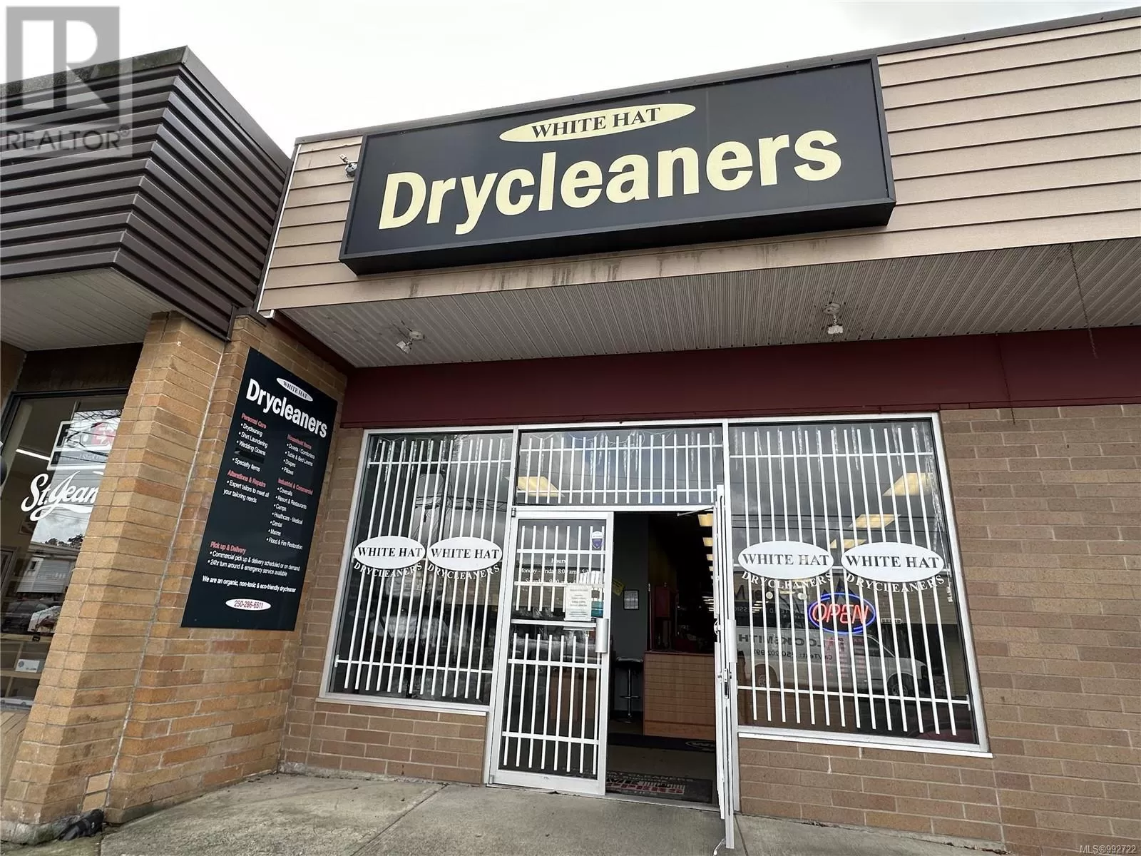 601 11th Ave, Campbell River, British Columbia V9W 4G5