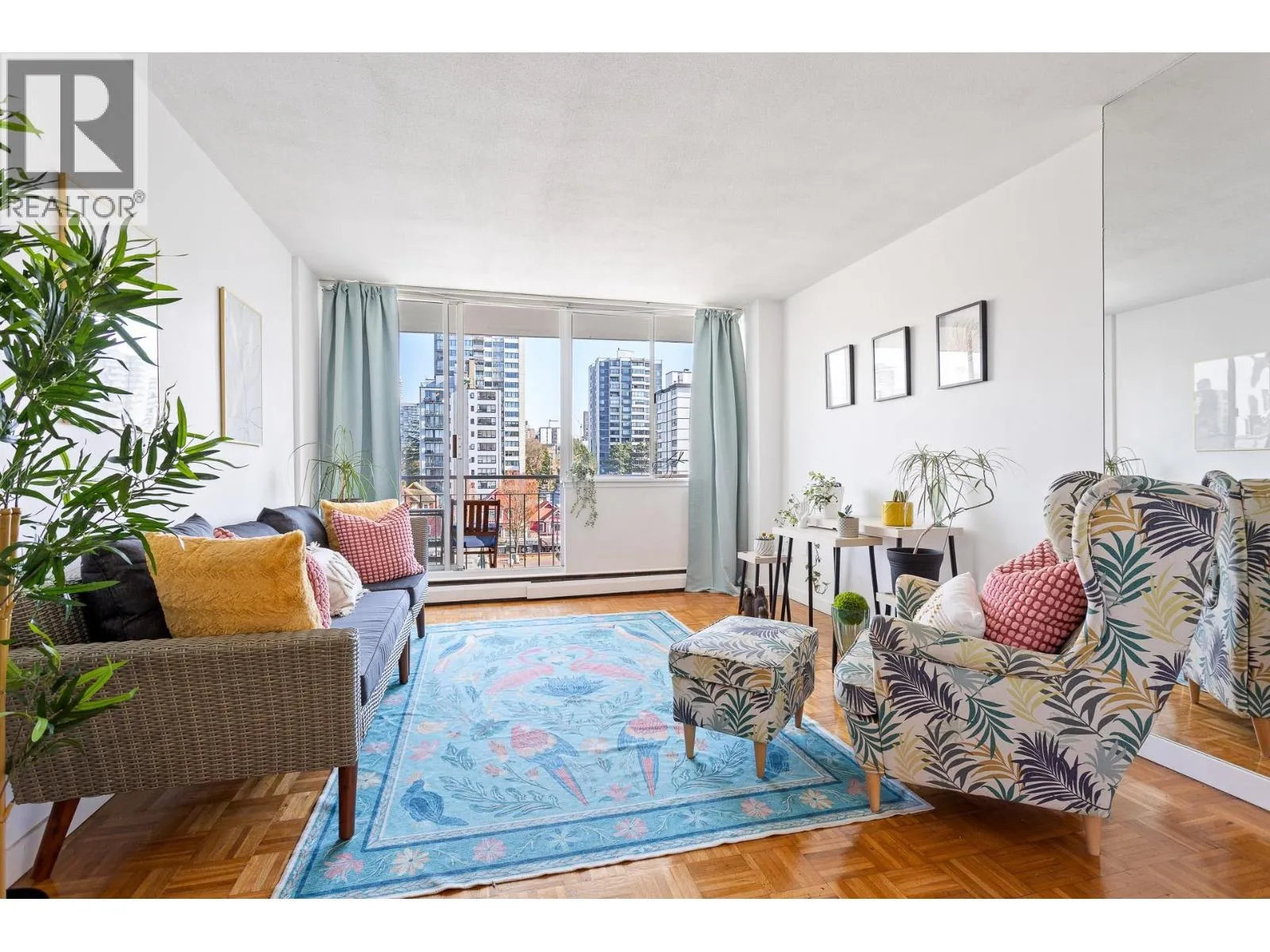 Apartment for rent: 601 1850 Comox Street, Vancouver, British Columbia V6G 1R3