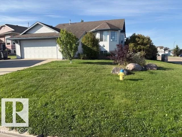 House for rent: 601 19 St, Cold Lake, Alberta T9M 1C6