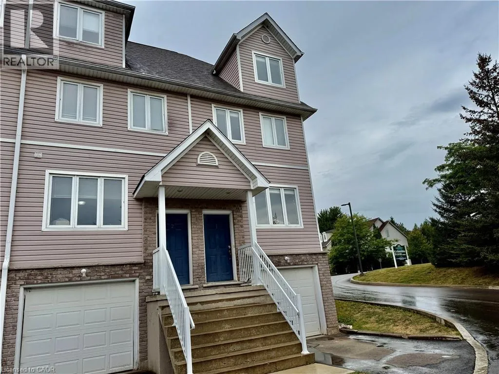 Row / Townhouse for rent: 601 Columbia Forest Boulevard Unit# 1, Waterloo, Ontario N2V 2K7