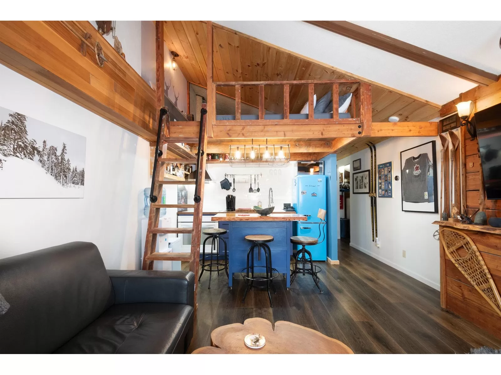 Apartment for rent: 601b 21000 Enzian Way, Agassiz, British Columbia V0M 1A1