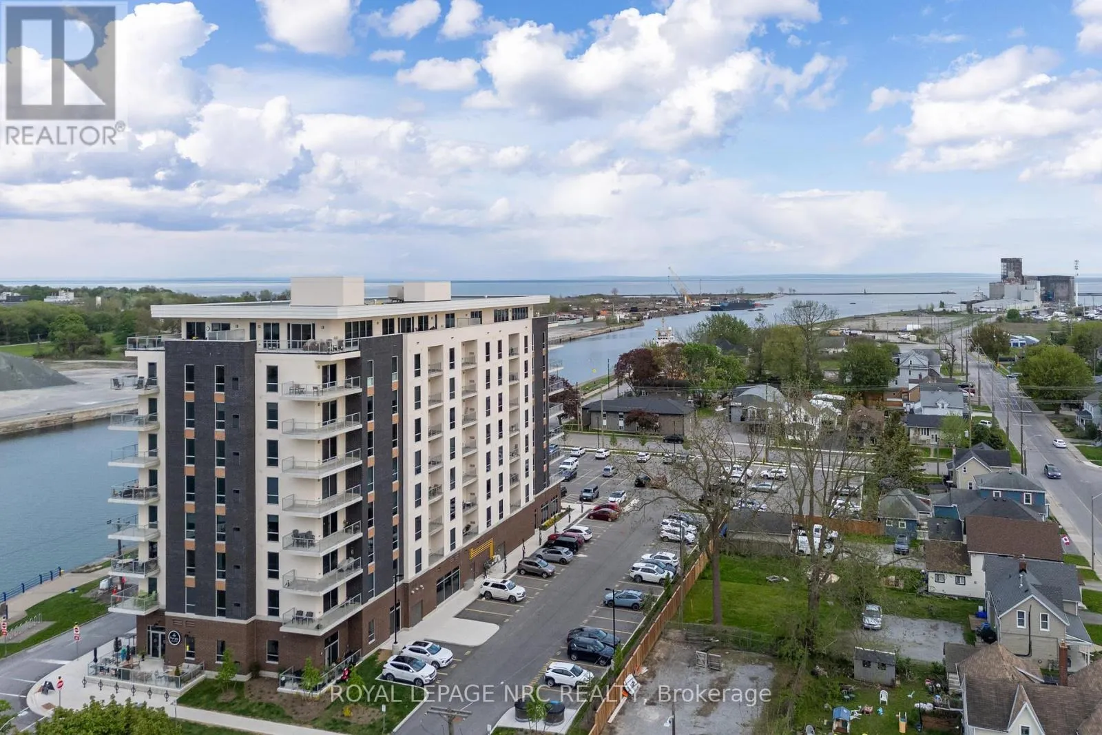 Apartment for rent: 602 - 118 West Street, Port Colborne, Ontario L3K 0B9