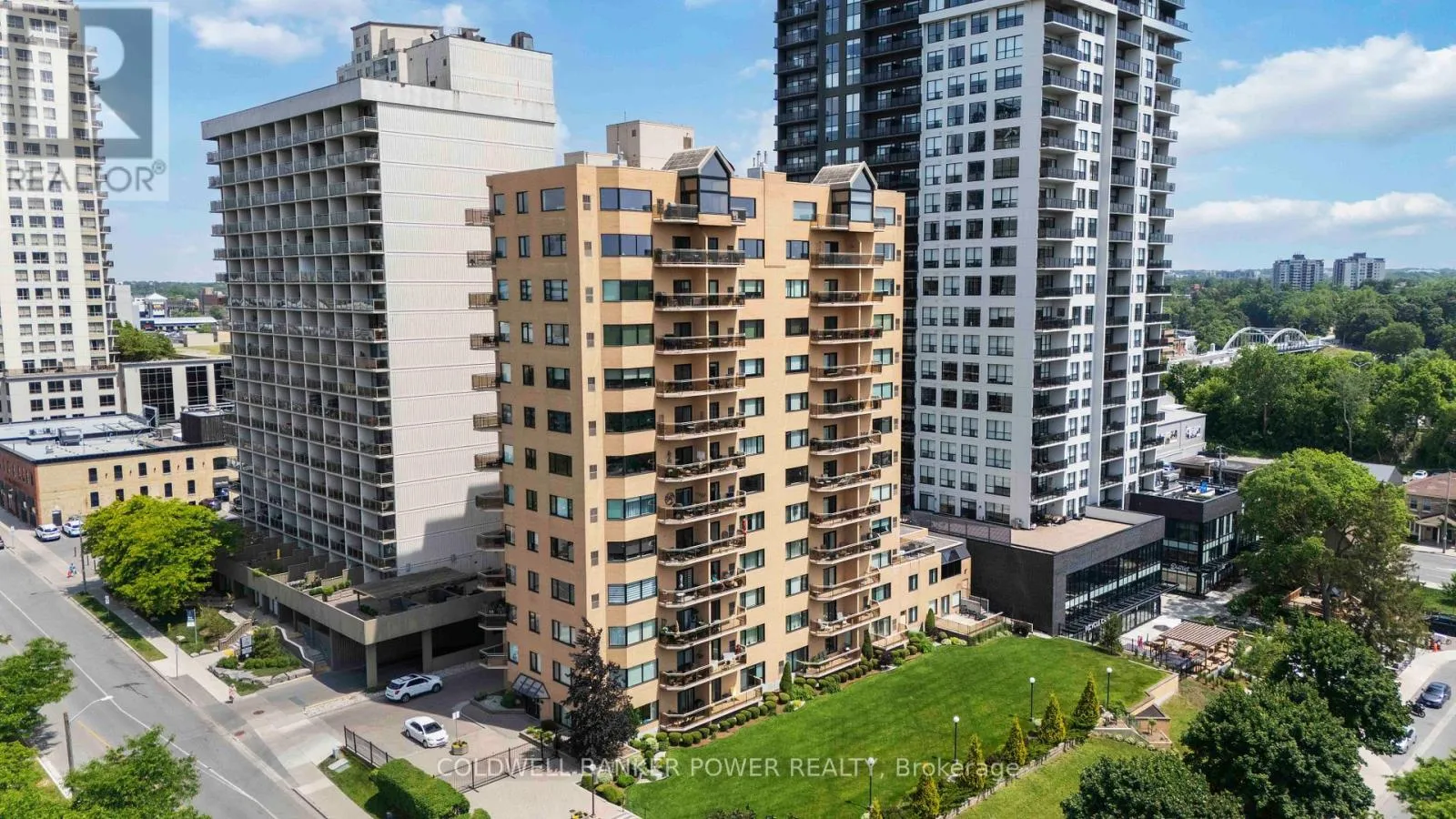 Apartment for rent: 602 - 19 King Street, London East, Ontario N6A 5N8