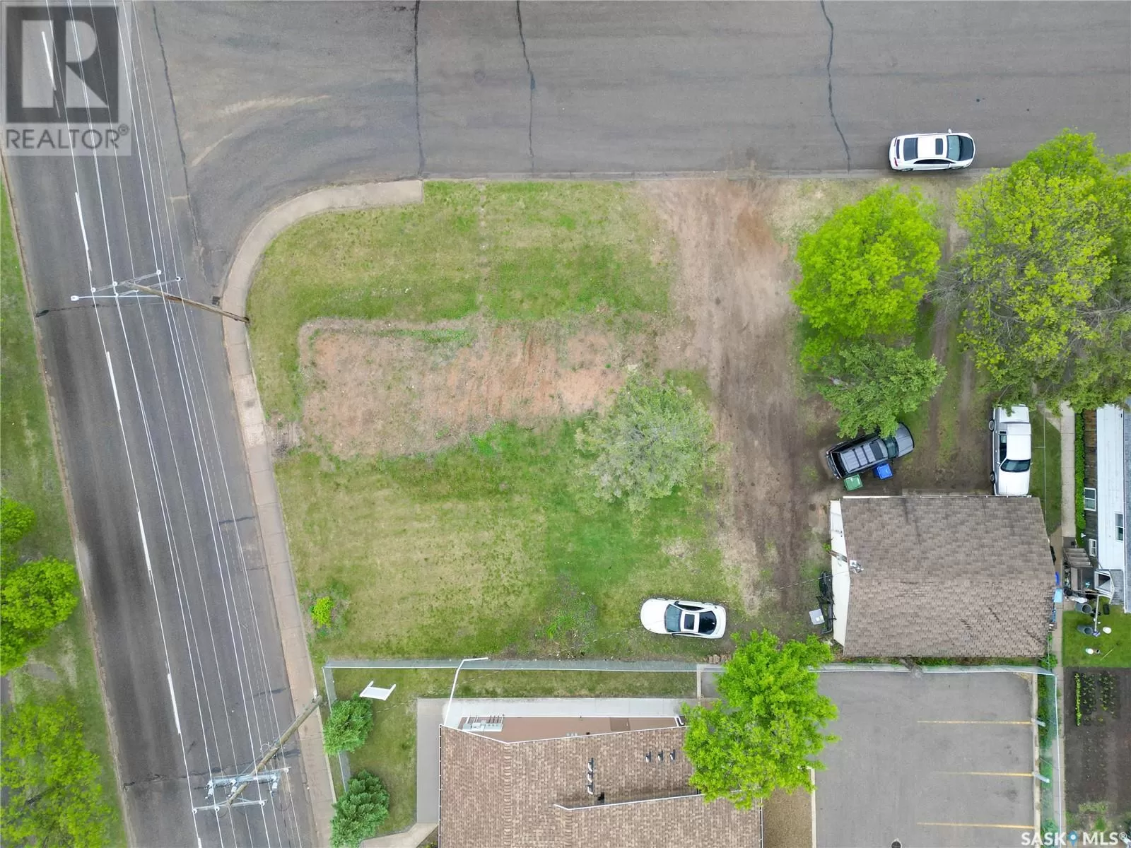 Unknown for rent: 602 6th Avenue E, Prince Albert, Saskatchewan S6V 0N7