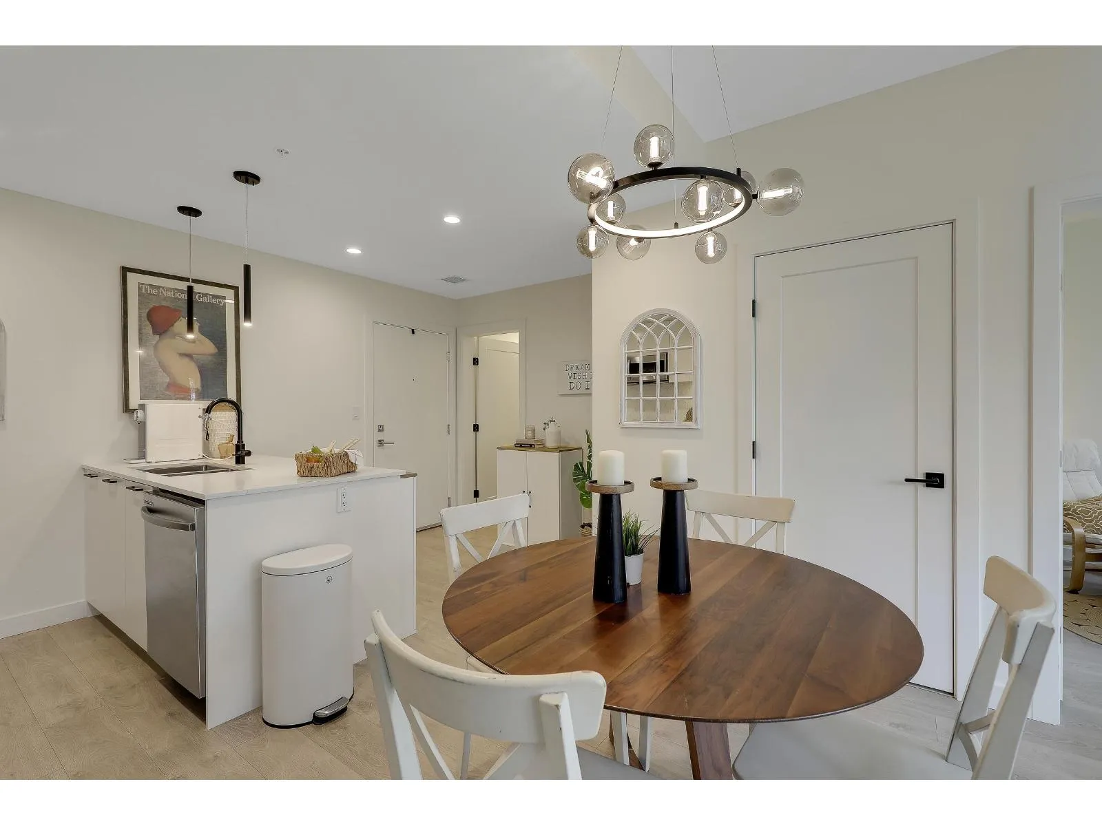 Apartment for rent: 602 8379 201 Street, Langley, British Columbia V2Y 3S6