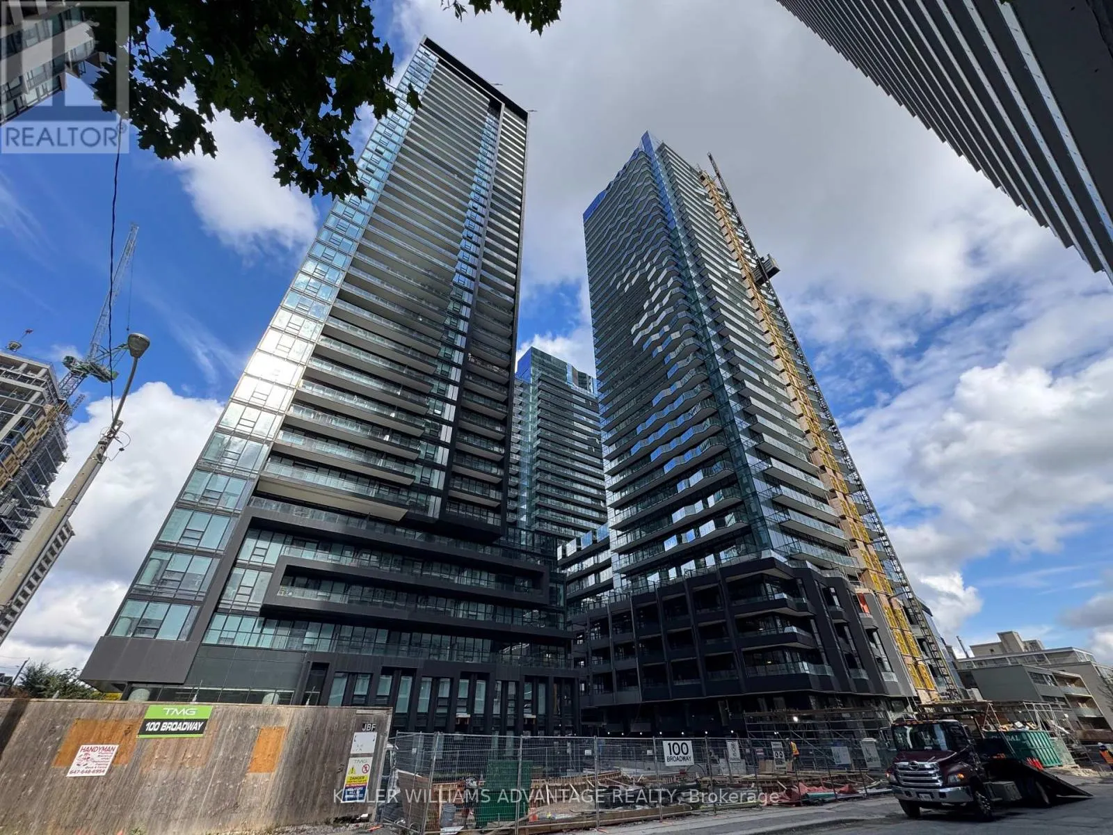 Apartment for rent: 602n - 120 Broadway Avenue, Toronto, Ontario M4P 1V6