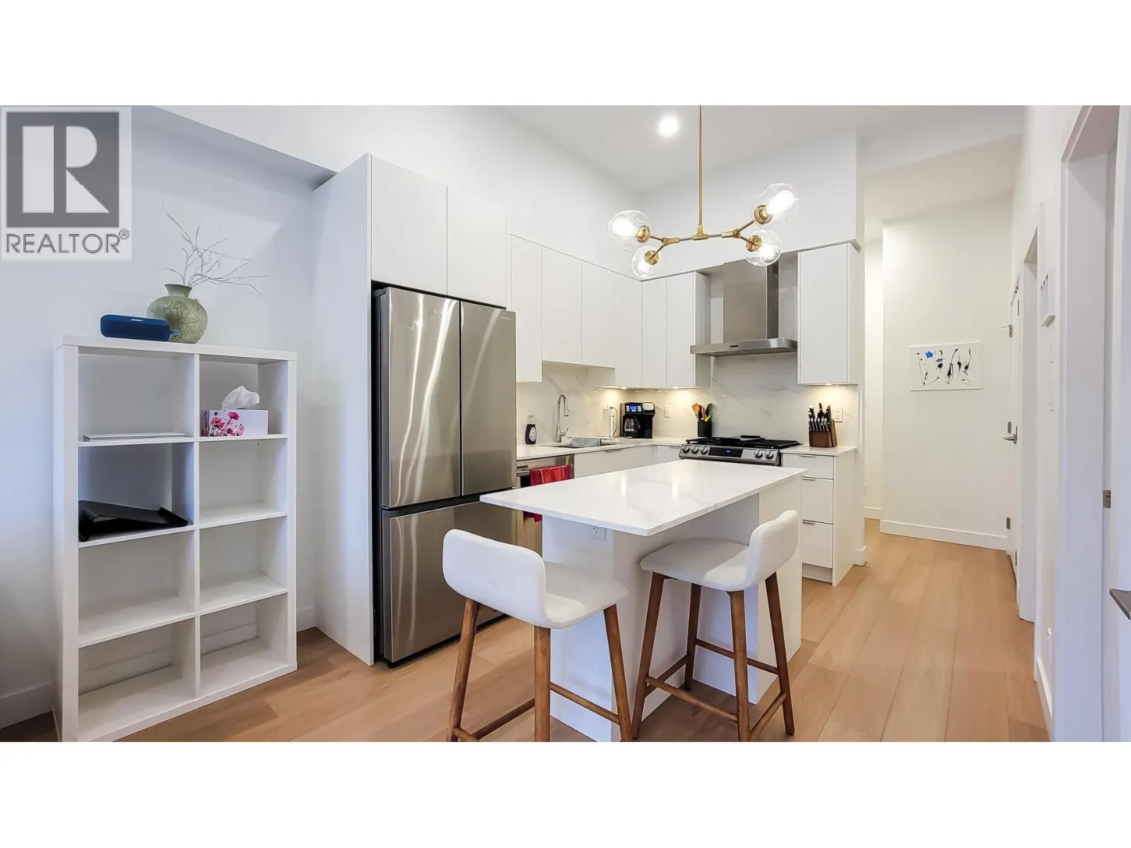 Apartment for rent: 603 2331 Kelly Avenue, Port Coquitlam, British Columbia V3C 0T4