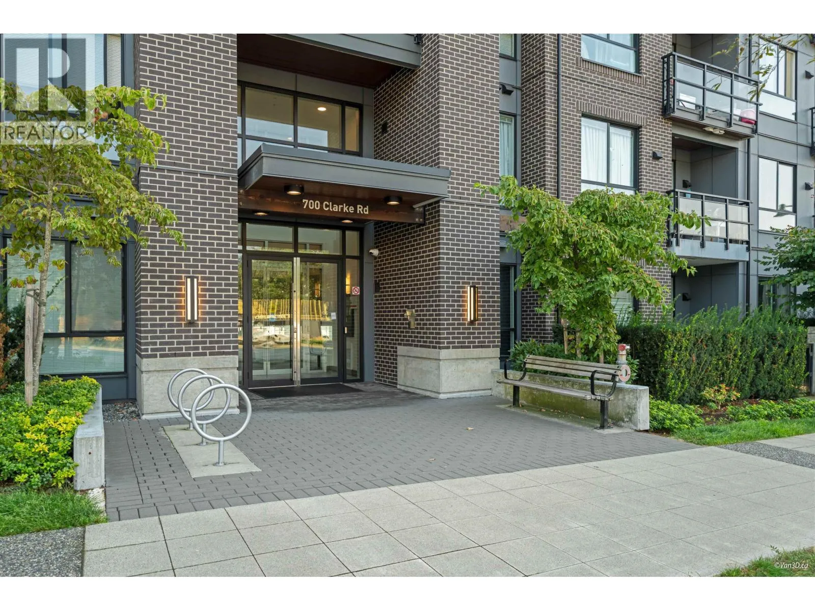 Apartment for rent: 603 700 Clarke Road, Coquitlam, British Columbia V3J 0K5