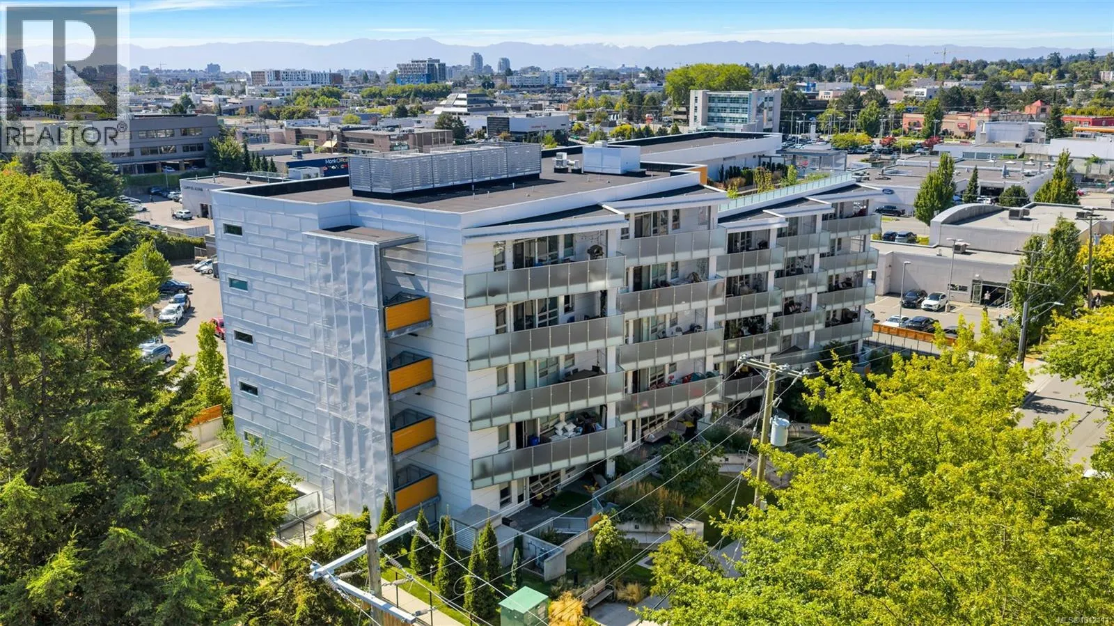 Apartment for rent: 603 881 Short St, Saanich, British Columbia V8X 0B7