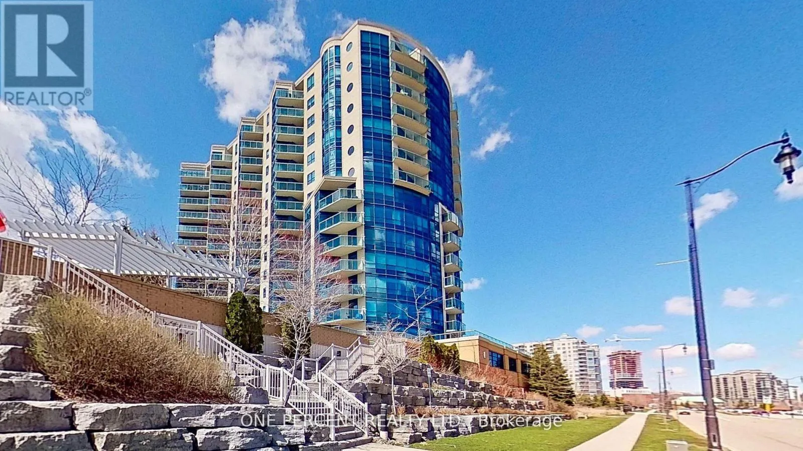 Apartment for rent: 604 - 33 Ellen Street, Barrie, Ontario L4N 6E9