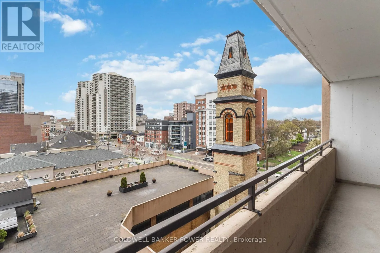 Apartment for rent: 604 - 389 Dundas Street, London East, Ontario N6B 3L5